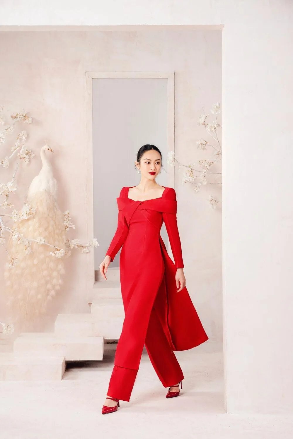 Beetle Square Neck Ao Dai Set