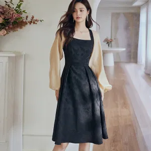 Bishop Sleeves Black Knee-Length Dress