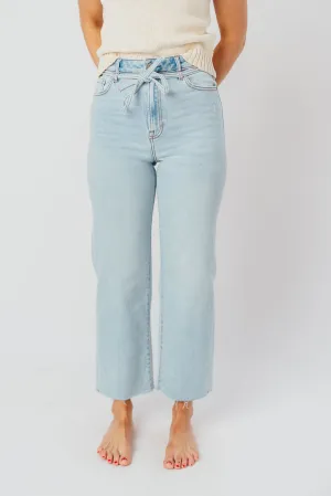 Ella High Rise Jean with Straight Leg in Light Blue - 27" Inseam