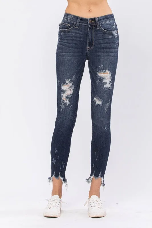 JB124 - CURVY SKINNY DESTROYED JEAN