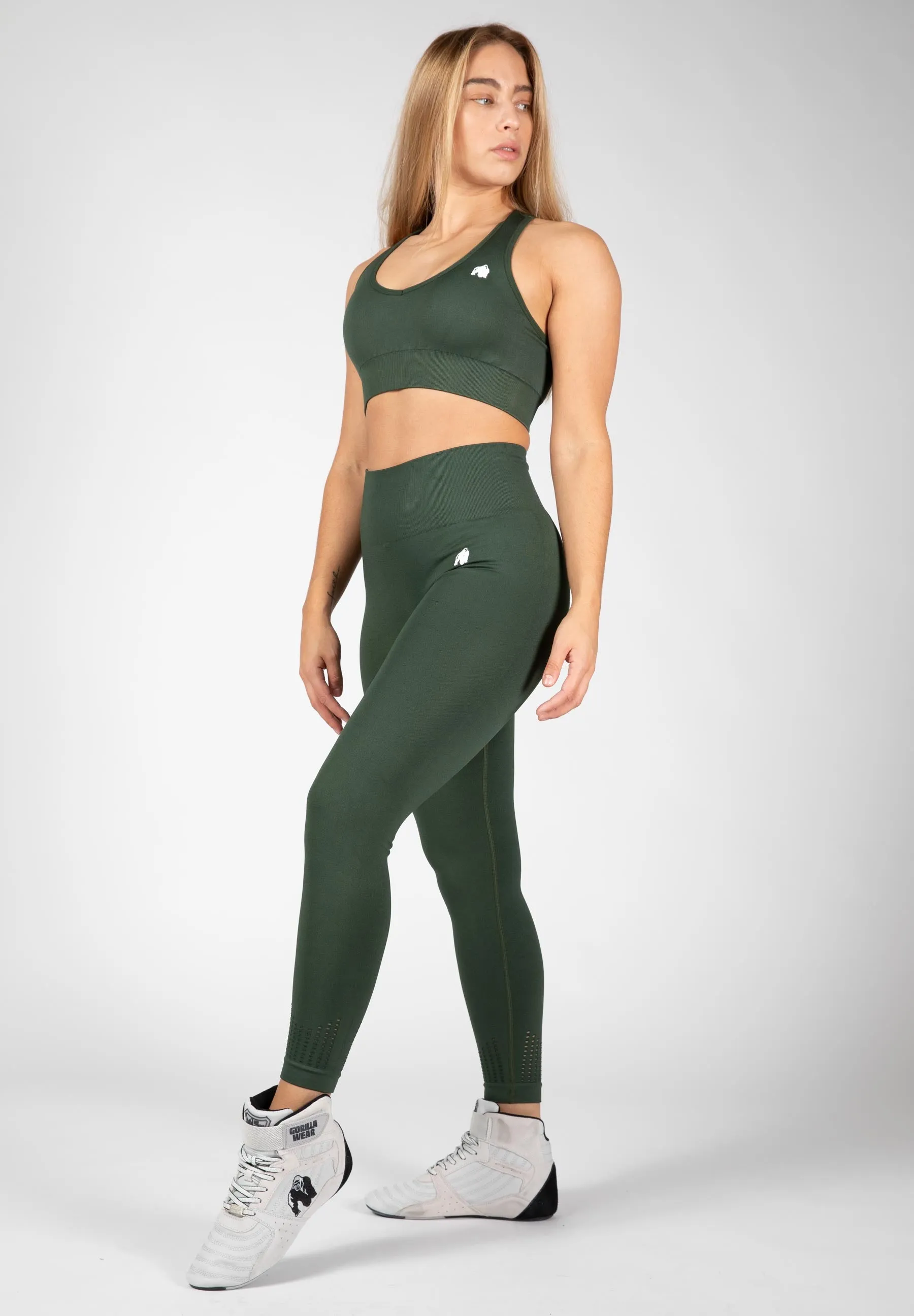 Neiro Seamless Sports Bra - Army Green