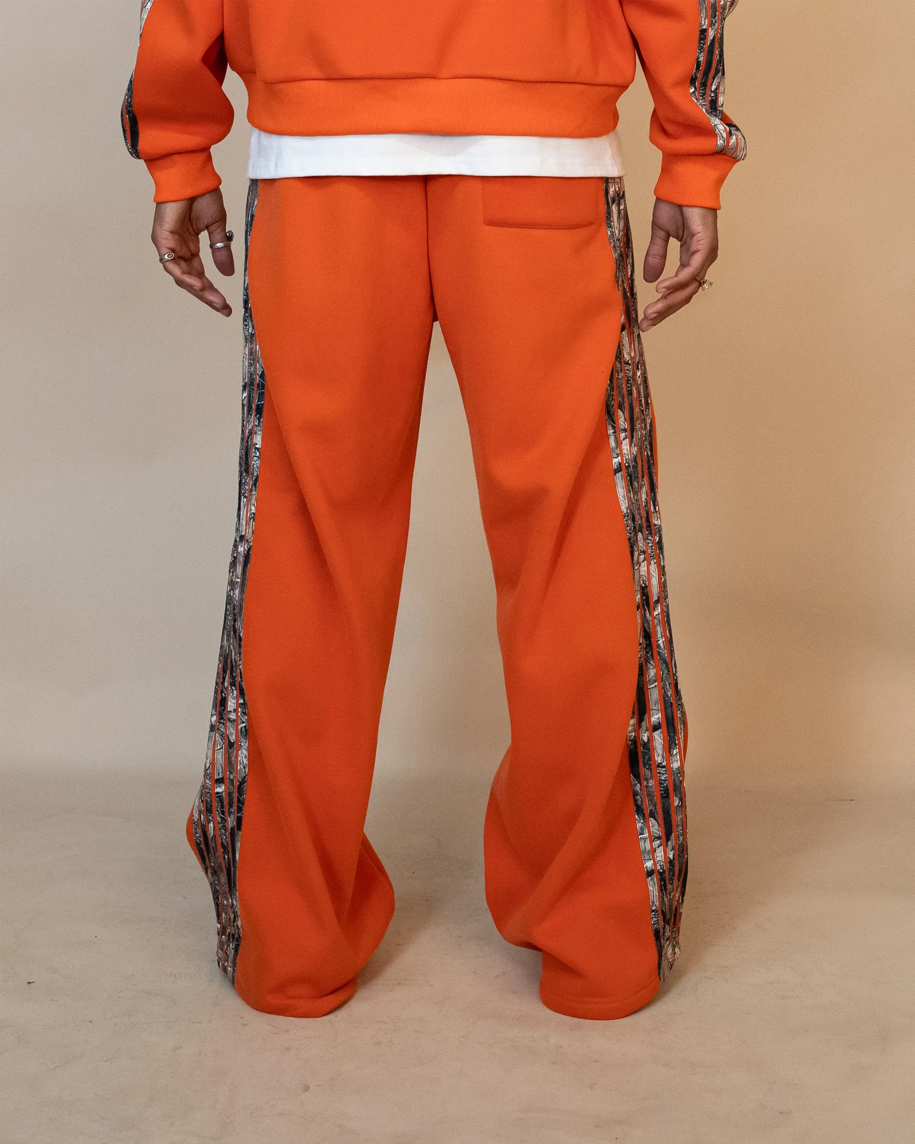 REAL CAMO STRIPED BAGGY PANTS - ORANGE