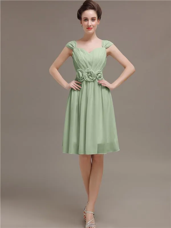 Simple Chiffon Knee-length Short Bridesmaid Dresses