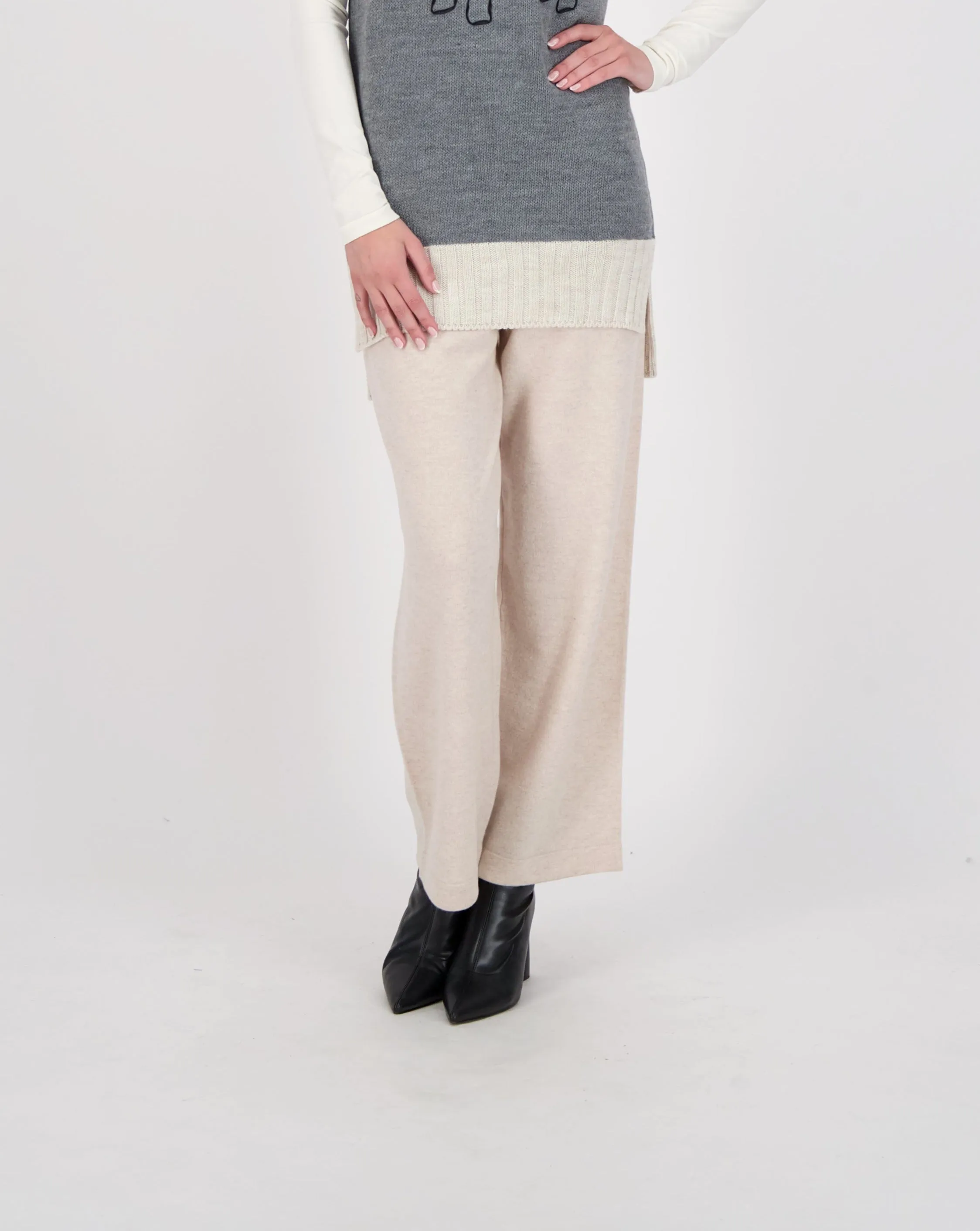 Straight Leg Knit Pant