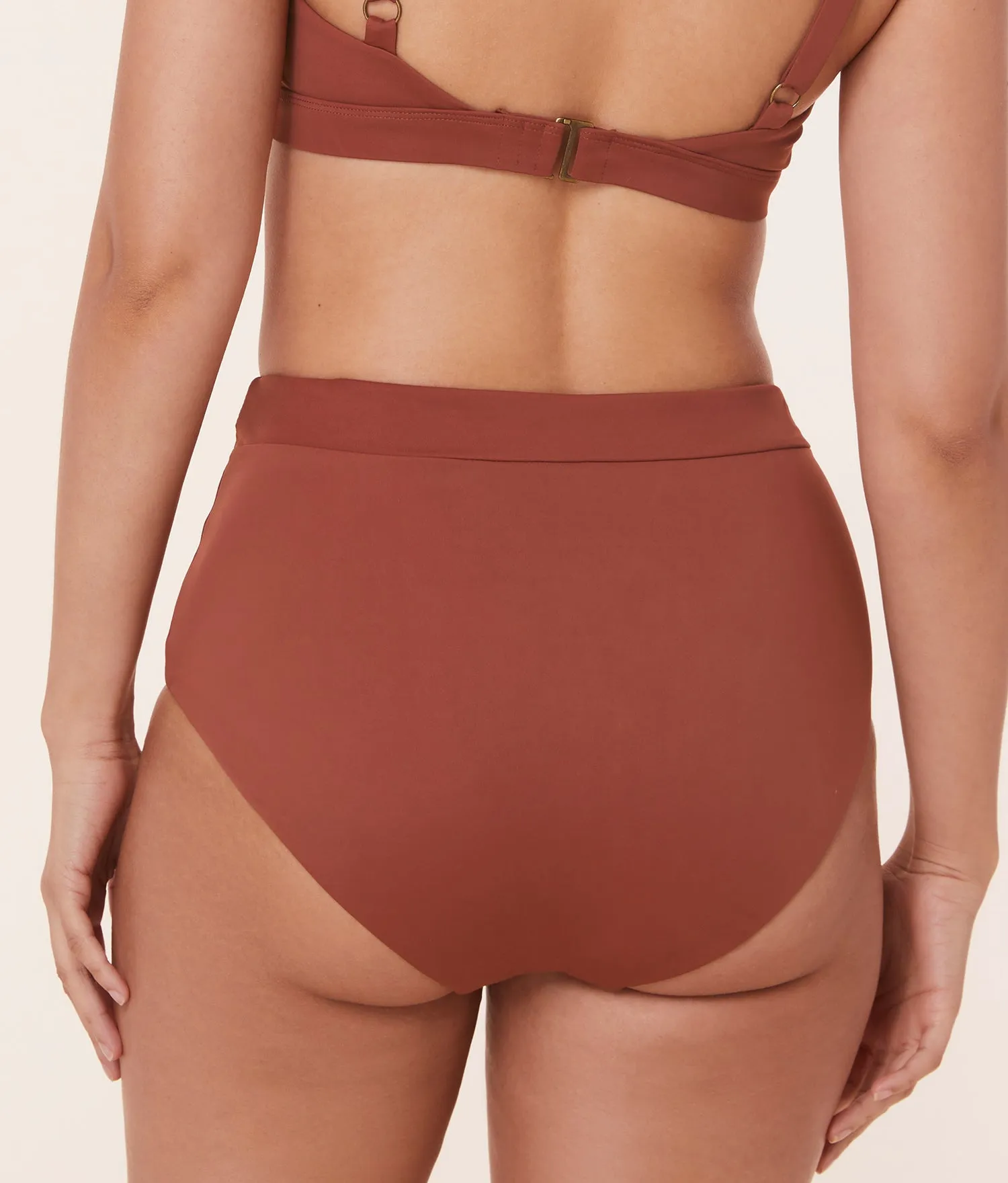 The Wide Band High Waisted Bottom - Eco Nylon - Sequoia